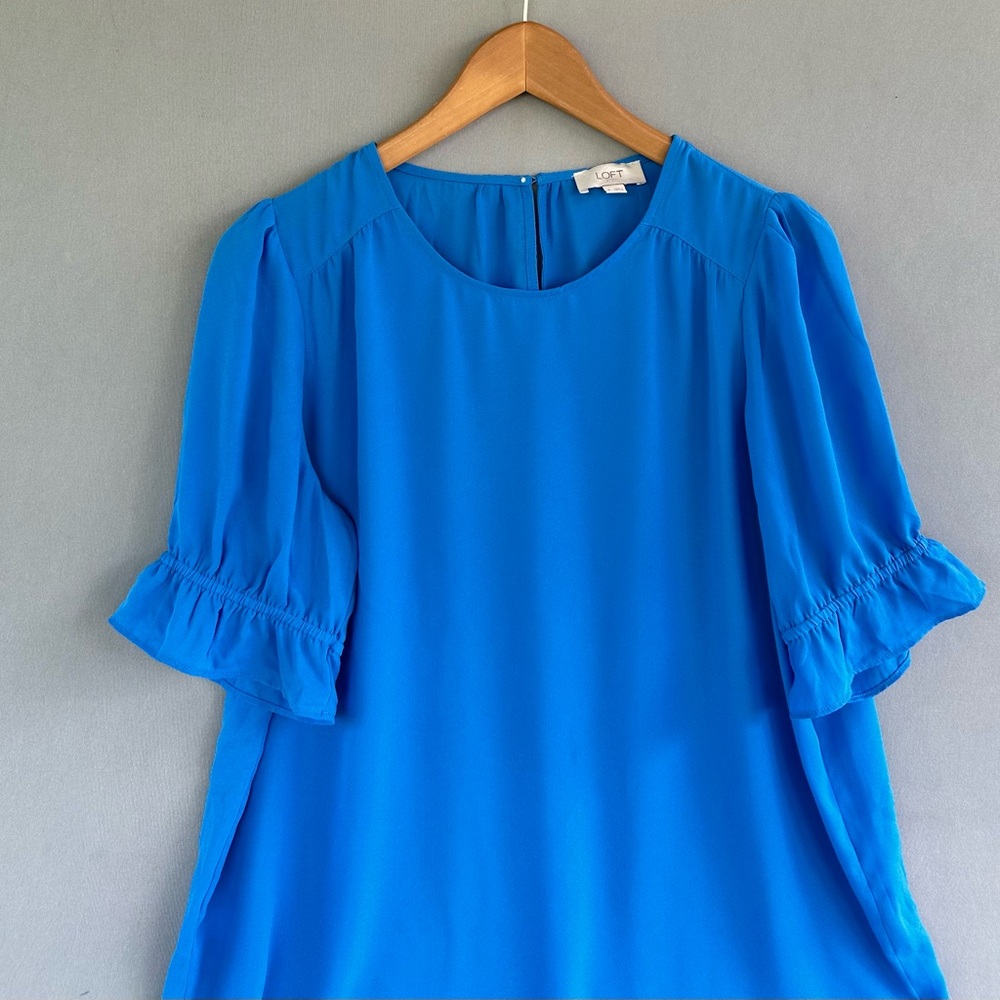 🎉5 for $40🎉 Loft Top Blouse Shirt Size S Blue - Picture 2 of 6